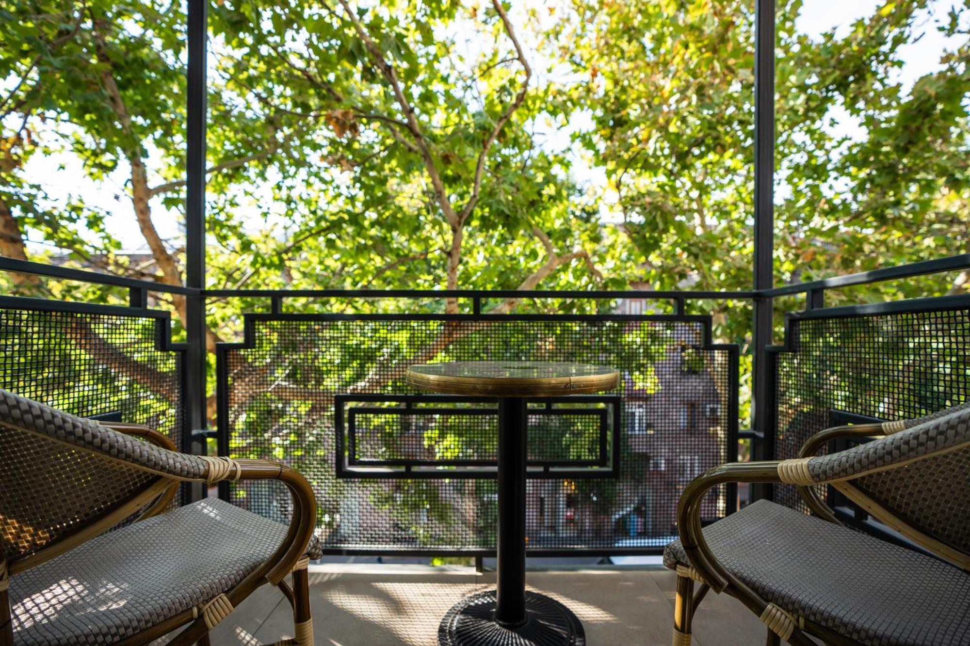 Ris Opera Apartments 예레반 외부 사진