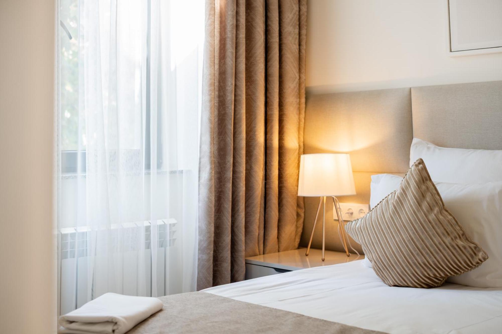 Ris Opera Apartments 예레반 외부 사진