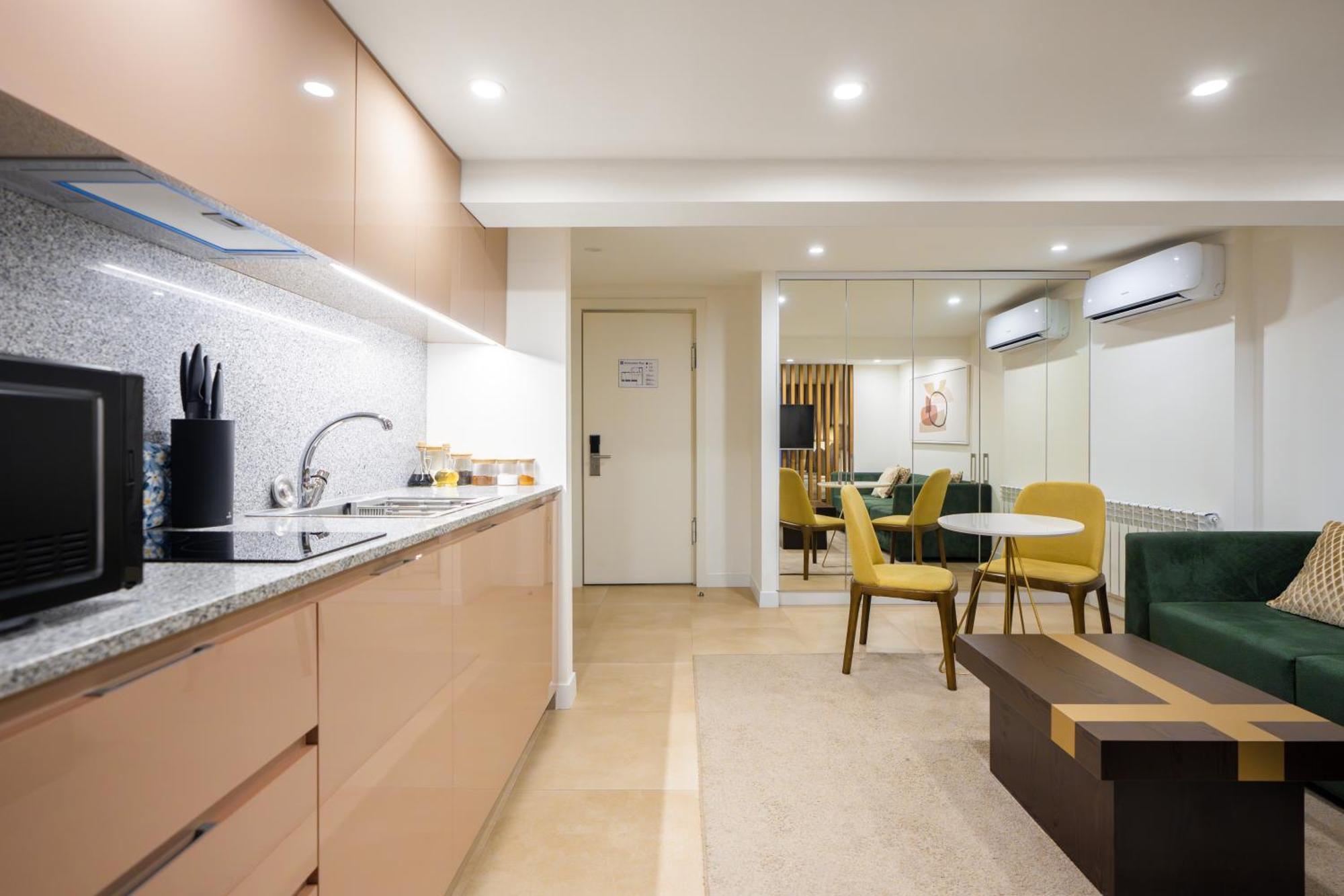 Ris Opera Apartments 예레반 외부 사진