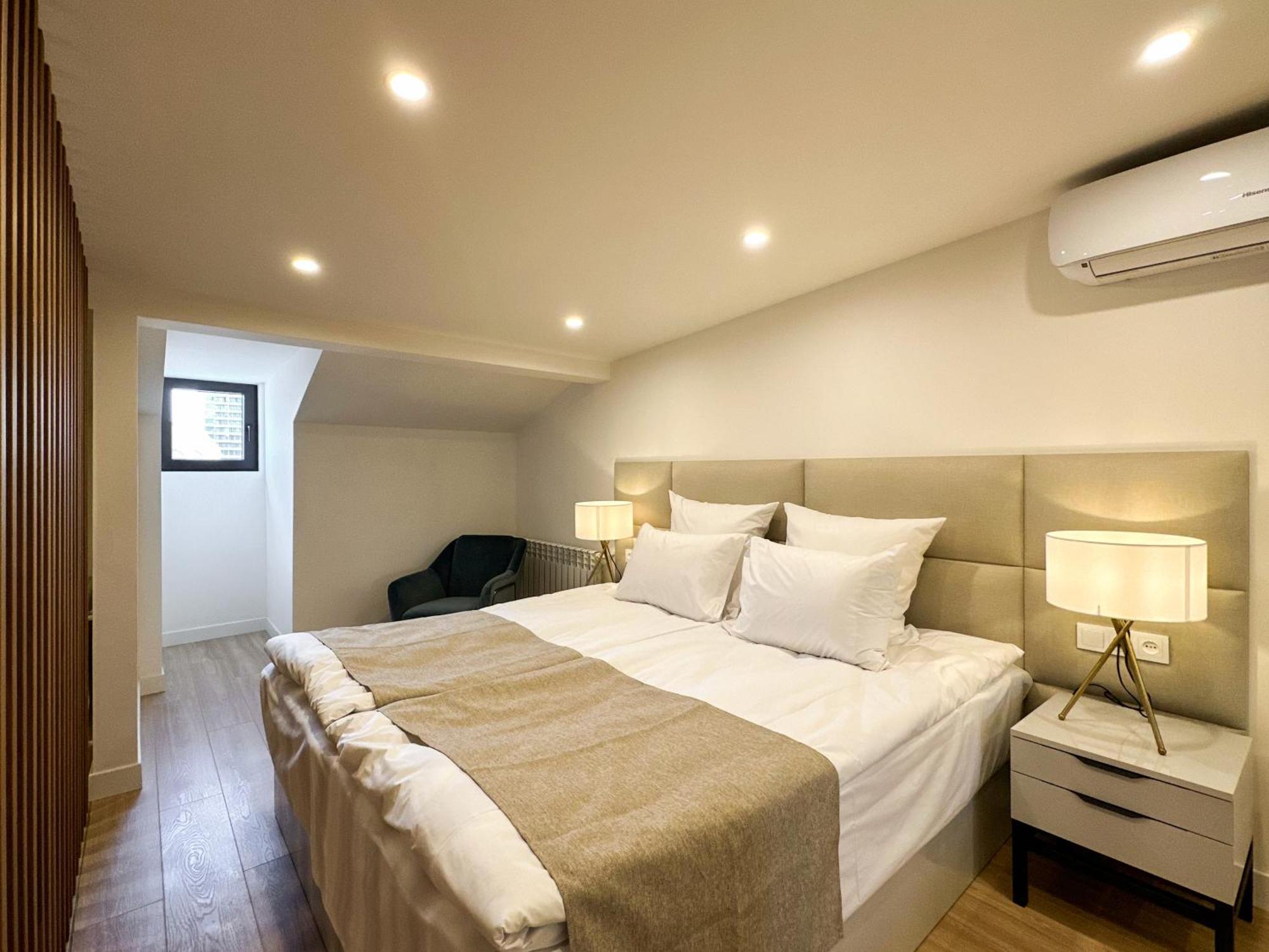 Ris Opera Apartments 예레반 외부 사진